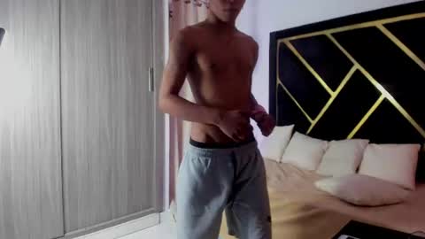 Tiago online show from 29, 7, 2026