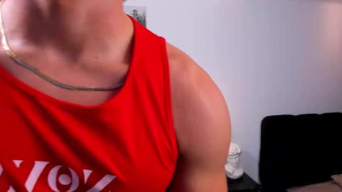 Tian Brooks online show from 18, 9, 2025