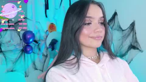 Snapshot of tianale chatting on 25, 10, 2025 Tiana Le online show from 25, 10, 2025