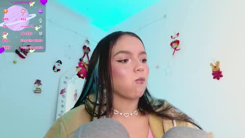 Snapshot of tianale chatting on 14, 11, 2025 Tiana Le online show from 14, 11, 2025