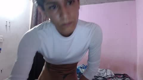 Snapshot of tianiiss_sweet chatting on 19, 11, 2025 Tiana online show from 19, 11, 2025