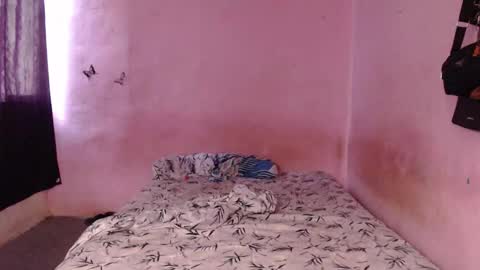 Snapshot of tianiiss_sweet chatting on 28, 11, 2025 Tiana online show from 28, 11, 2025