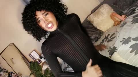 Sam online show from 6, 2, 2025