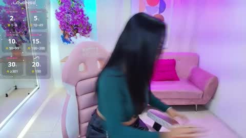 Tiara  online show from 26, 11, 2025