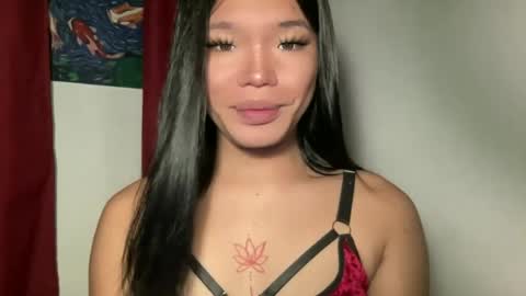 Ms. Tiara online show from 19, 7, 2026