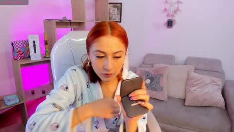 Tiarha online show from 26, 1, 2025