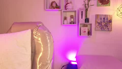 Tiarha online show from 28, 11, 2025