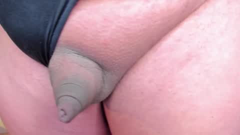 Snapshot of tich___ chatting on 2, 3, 2026 tich___ online show from 2, 3, 2026