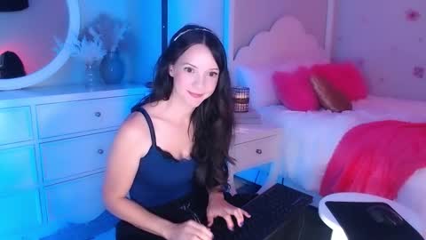 Snapshot of ticketshow chatting on 18, 10, 2025 ticketshow online show from 18, 10, 2025