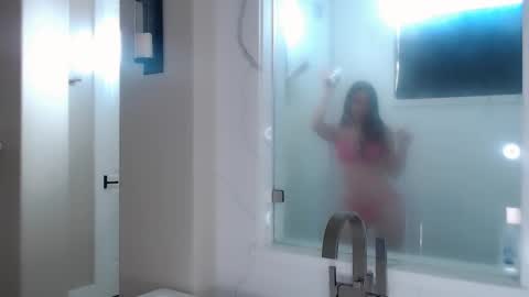 Snapshot of ticketshow chatting on 23, 10, 2025 ticketshow online show from 23, 10, 2025