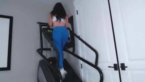 Snapshot of ticketshow chatting on 26, 10, 2025 ticketshow online show from 26, 10, 2025