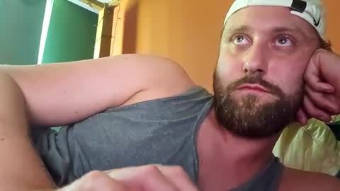 Snapshot of tieduphero chatting on 1, 7, 2026 tieduphero online show from 1, 7, 2026