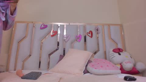    online show from 23, 2, 2025