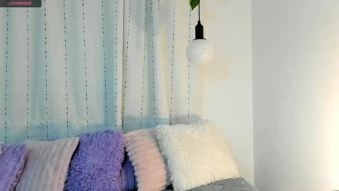 Tiffany online show from 5, 3, 2025