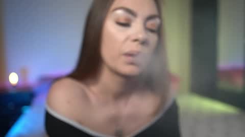 Tiffany online show from 28, 4, 2026