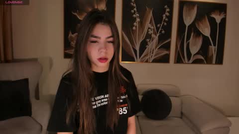 Snapshot of tiffannysins chatting on 9, 11, 2025 Tiffanny Sins online show from 9, 11, 2025