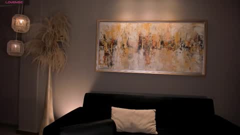 Snapshot of tiffannysins chatting on 5, 12, 2025 Tiffanny Sins online show from 5, 12, 2025