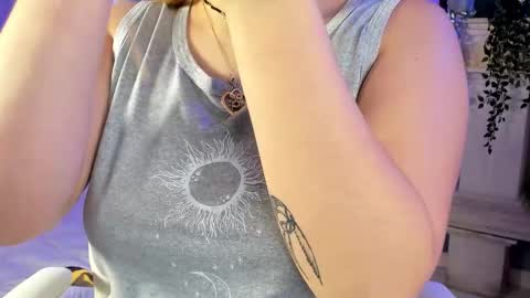 Tiffany Becker online show from 19, 12, 2025