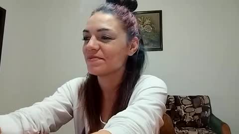 Tiffany online show from 12, 2, 2025