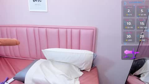 Tiffany online show from 30, 11, 2025