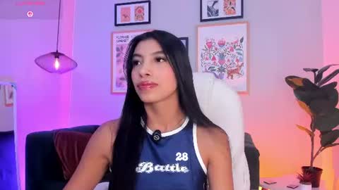 tiffany_low online show from 31, 7, 2026