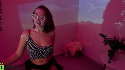 tiffany_robinson online show from 21, 4, 2026