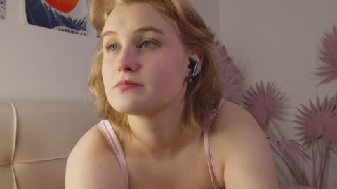 tiffanyjons online show from 9, 2, 2025