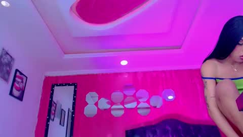 tiffanymackensyy69 online show from 18, 4, 2026