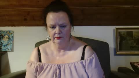 TiffanyMature online show from 8, 1, 2026