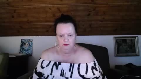 TiffanyMature online show from 28, 7, 2026