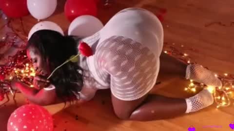 tifanny online show from 27, 6, 2026