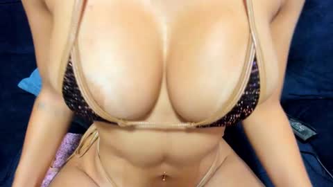 Tiffany online show from 17, 11, 2025