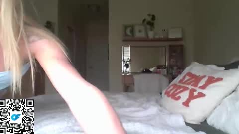 Snapshot of tiffbabyyyyy chatting on 10, 10, 2025 tiff online show from 10, 10, 2025