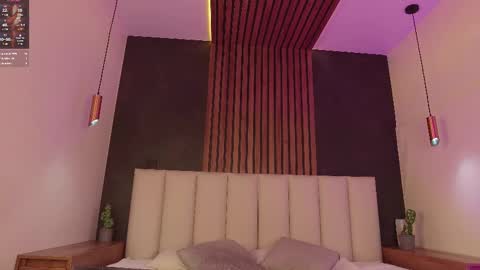 Tiffany  online show from 13, 2, 2025