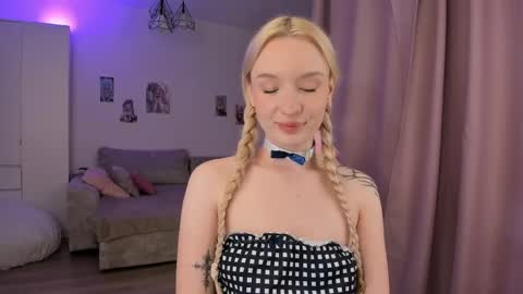 Tiffany online show from 19, 4, 2026