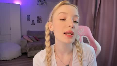 Tiffany online show from 26, 4, 2026