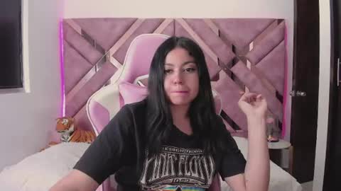 Snapshot of tigerbaby_ chatting on 18, 6, 2026 Ana online show from 18, 6, 2026