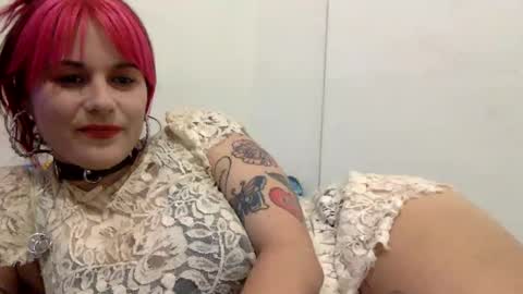 Snapshot of tigerlily228 chatting on 9, 10, 2025 Tigerlily online show from 9, 10, 2025