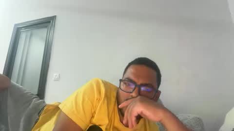 Snapshot of tigertinku chatting on 17, 5, 2026 tigertinku online show from 17, 5, 2026