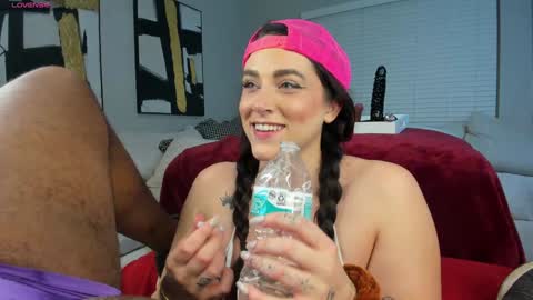 tightholestinytits online show from 13, 1, 2026