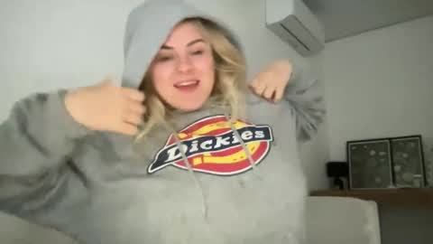 Lexi online show from 10, 9, 2025