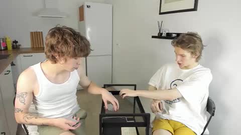 Snapshot of tim_milll chatting on 9, 10, 2025 Tim online show from 9, 10, 2025