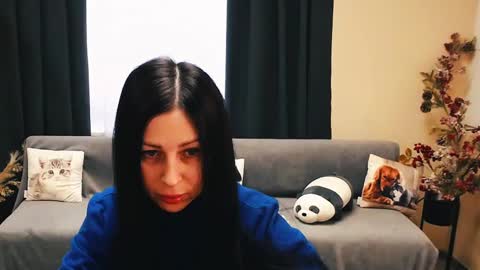 Luisa online show from 28, 2, 2025