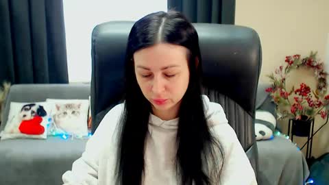 Luisa online show from 6, 5, 2026