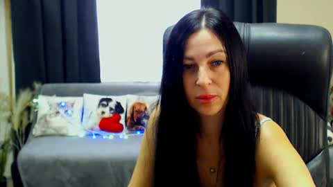 Luisa online show from 4, 8, 2026