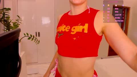 Snapshot of timissi chatting on 11, 1, 2025 Timis but I prefer you whisper to my ear my girl online show from 11, 1, 2025