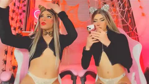 Hallie And Annie online show from 25, 10, 2025