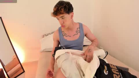 Timothy 21 years old online show from 22, 9, 2025