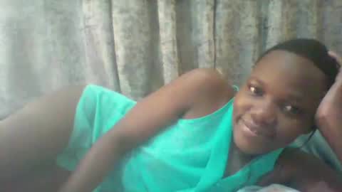 christine online show from 15, 12, 2025