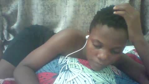 christine online show from 28, 4, 2026